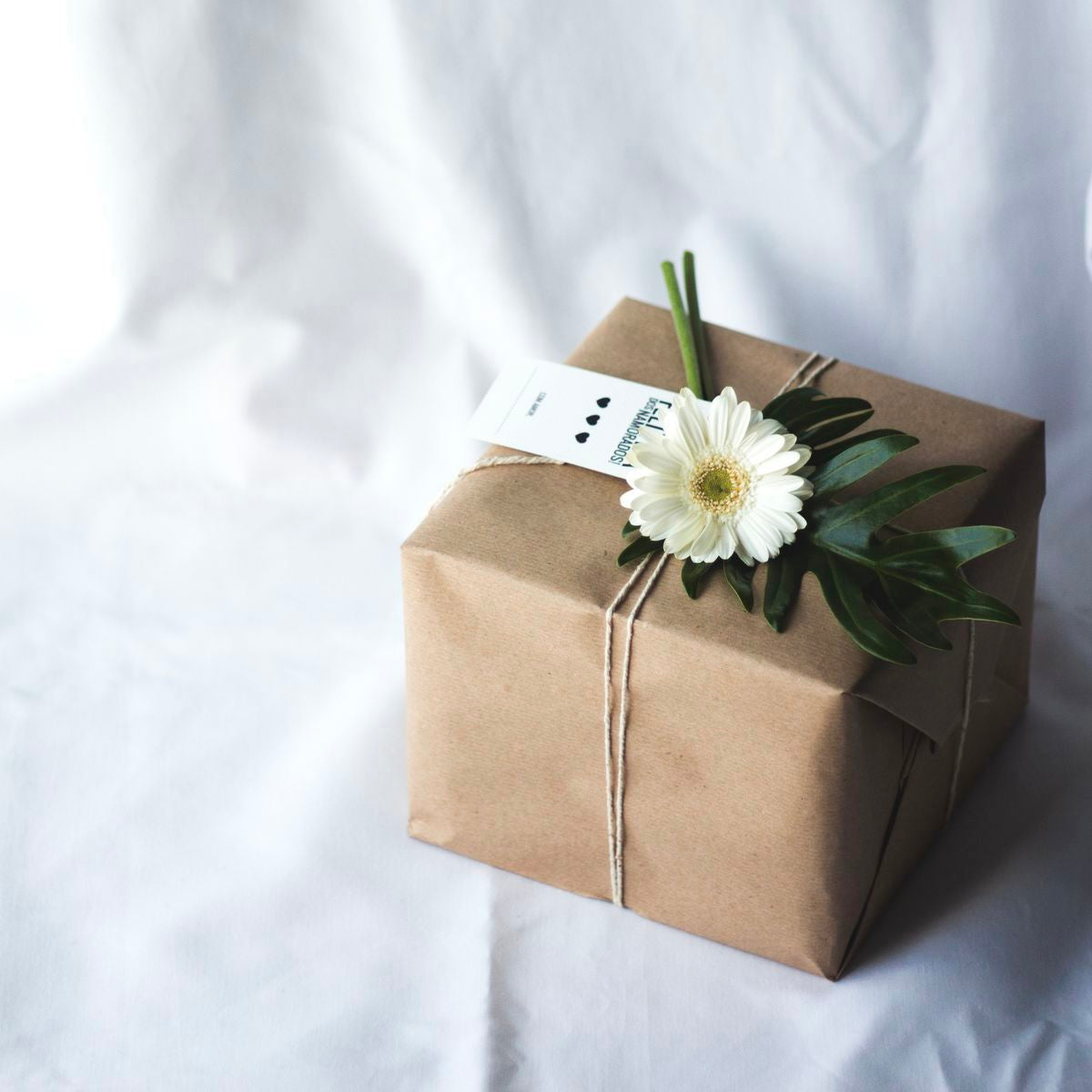 5 Reasons a Candle Gift Set Makes The Perfect Gift – Spoken Flames Why Candles Make the Perfect Gift