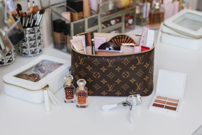 9 Best Travel Makeup Products | Travel makeup essentials, Makeup bags ... Must-Have Travel-Sized Makeup Products