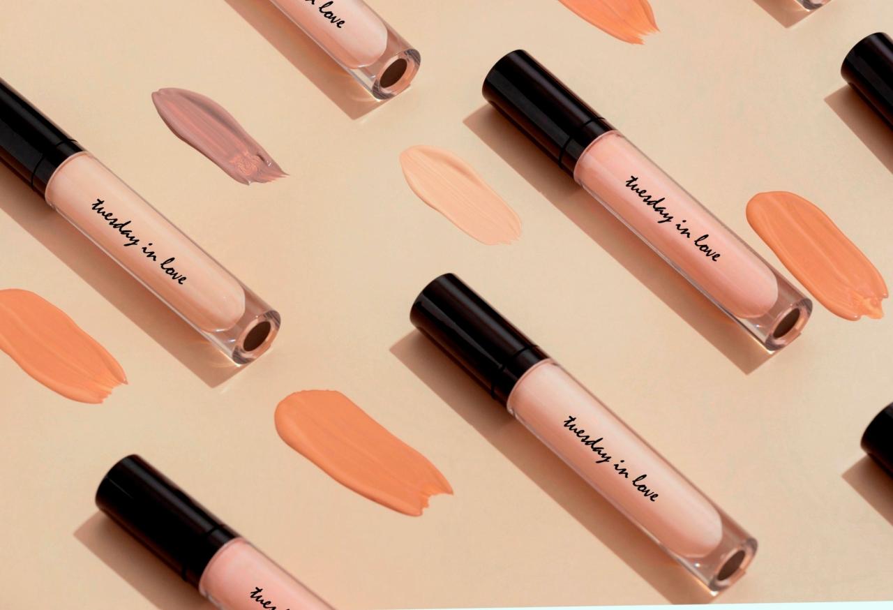 How to Pick a Concealer Based on Your Skin Type